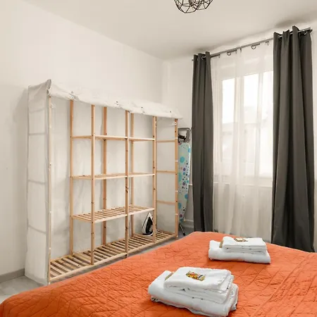Immo-vision - Design Apartments, Parkplatz, Kueche アパート